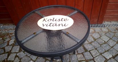 Kolisté vítáni